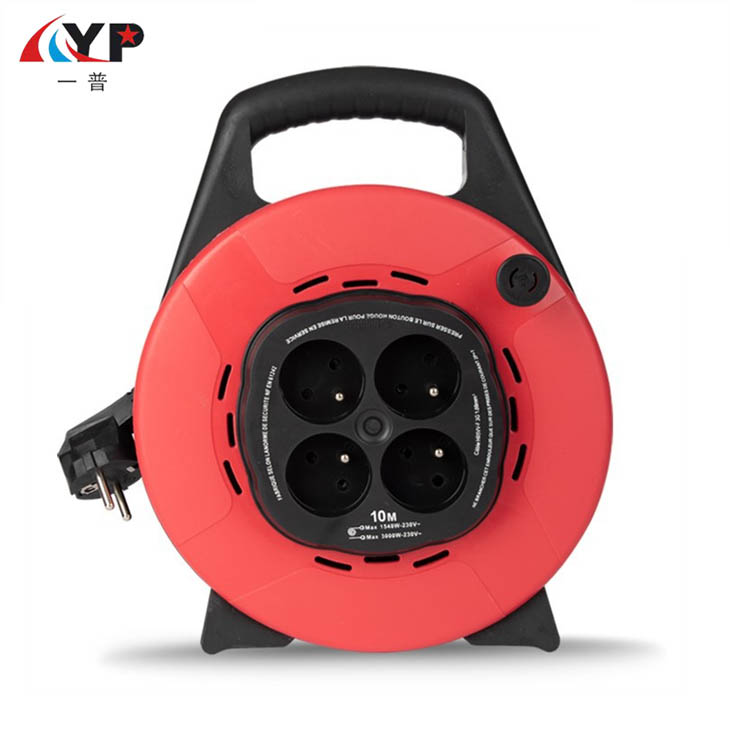 ပေါက်ပေါက်ပါရှိသော ပြင်သစ် Standard Extension Cord Reel